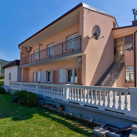 Apartman Erika Сен Екстериор снимка