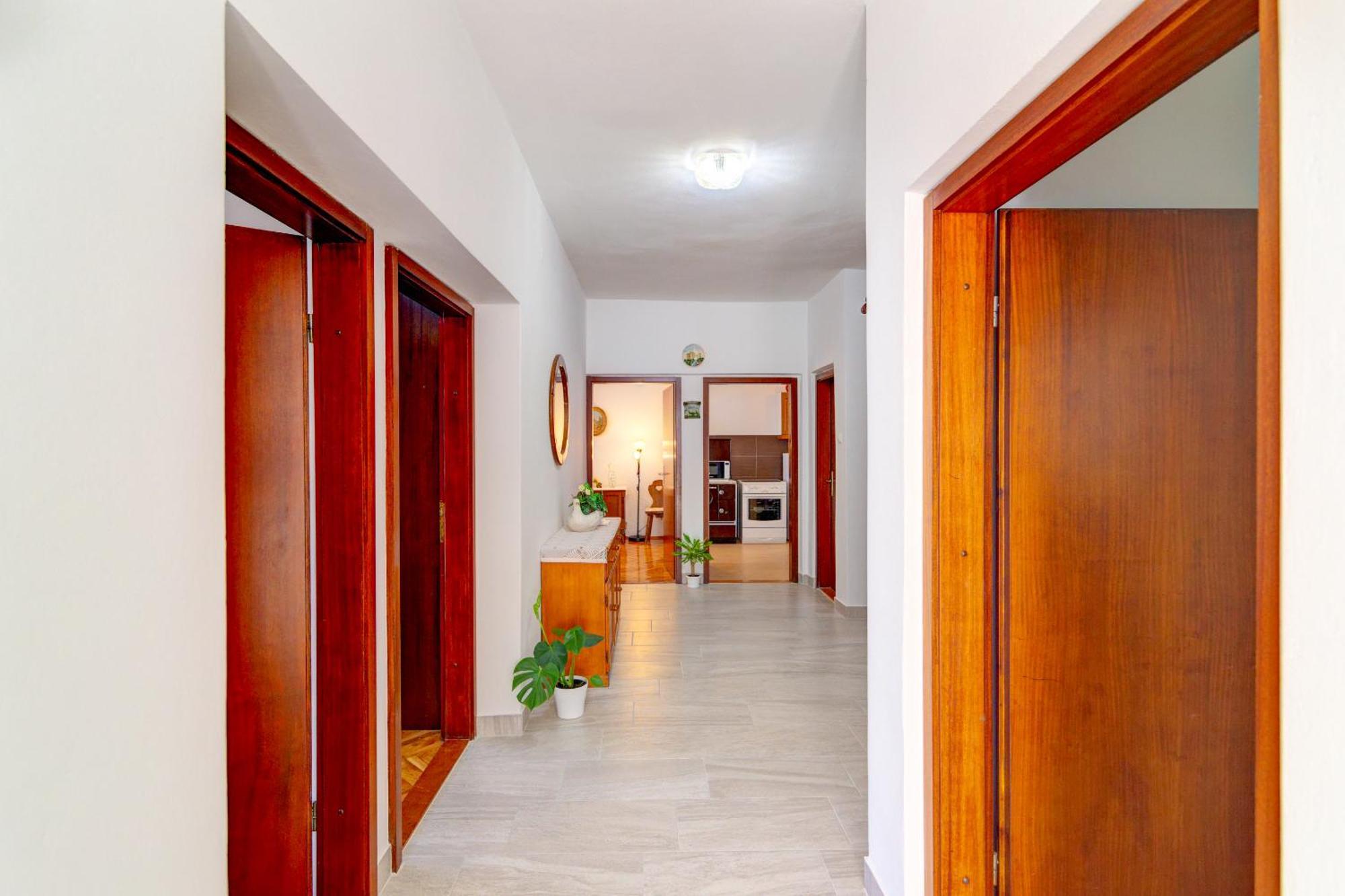 Apartman Erika Сен Екстериор снимка